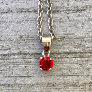 EFFY CZ faux garnet necklace silver plated PENDANT CHAIN red PENDANT minimalist